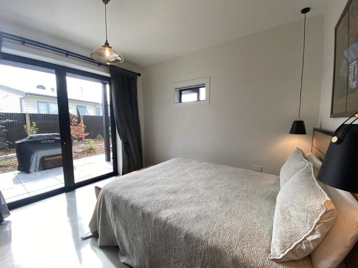 Black Stilt Retreat, Stunning Luxury Property ツイゼル エクステリア 写真