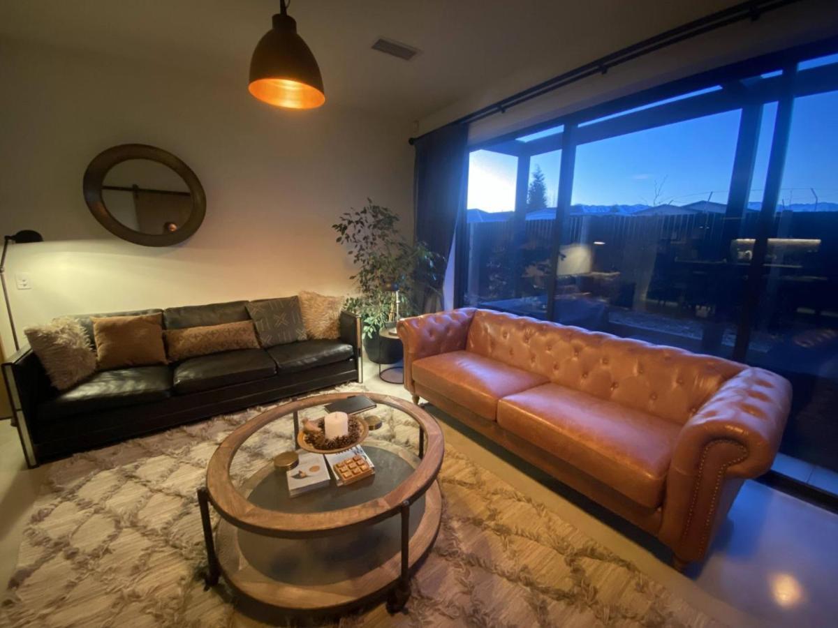 Black Stilt Retreat, Stunning Luxury Property ツイゼル エクステリア 写真